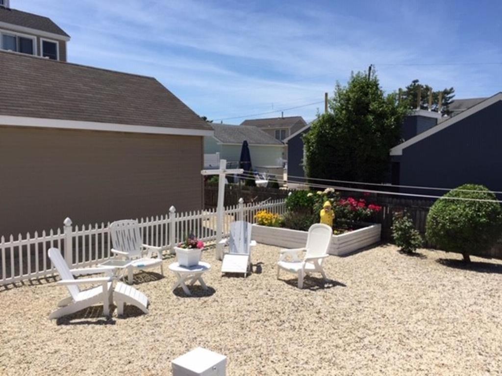 Close To Ocean In The Crest Villa Brant Beach Exterior photo